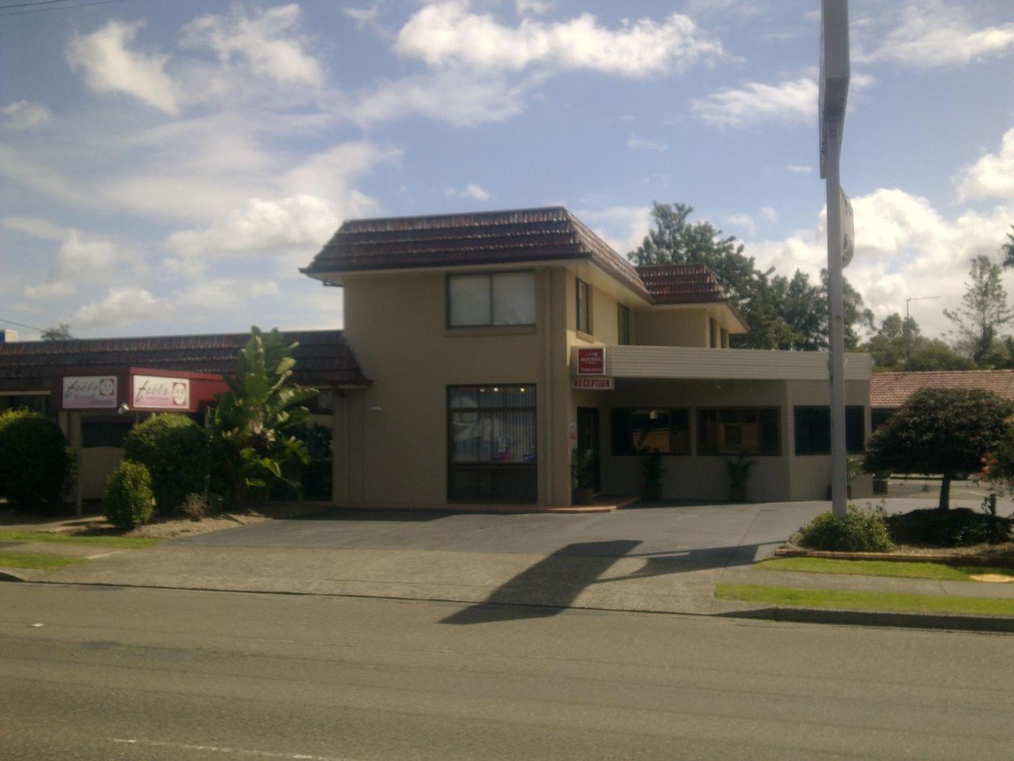 Caravilla Motor Inn Taree Exterior photo