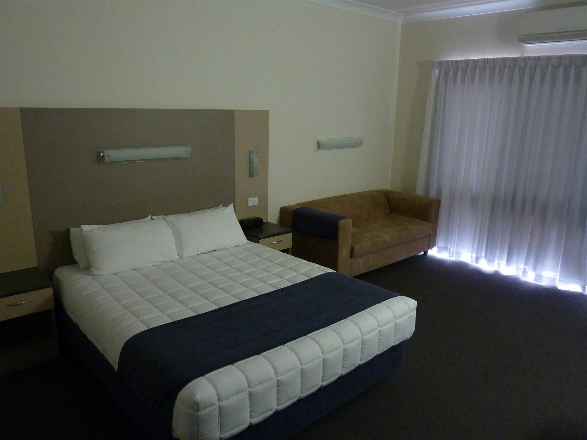 Caravilla Motor Inn Taree Exterior photo